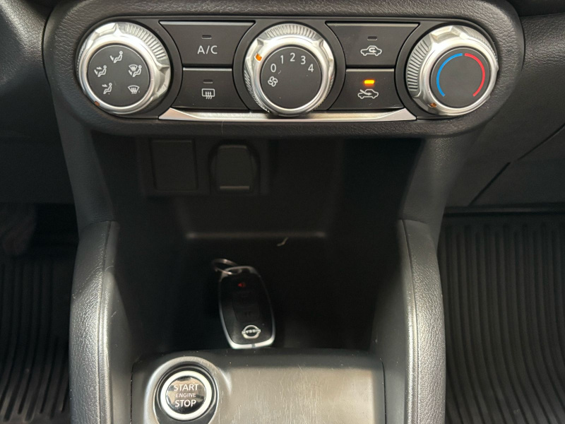 Nissan Kicks  5 pts. Advance, 1.6l, CVT, a/ac., VE, RA-16 2023